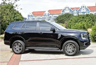  ?? /Eugene Coetzee and Supplied ?? Curb climber: Whether you really need an SUV if you only fetch the kids from school, is not so easy a question to answer.