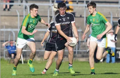  ??  ?? Sligo’s Sean Doyle in action with Paul Keaney and David O’Connell of Leitrim in Markievicz Park. INSET: Lee Deignan.