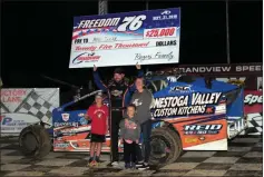  ?? RICH KEPNER - FOR MEDIANEWS GROUP ?? Mike Gular is joined by his family in victory lane after winning the Freedom 76 Saturday night at Grandview Speedway.