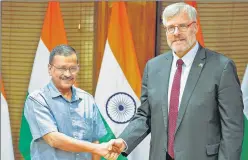  ?? HT ?? Chief minister Arvind Kejriwal with Israel’s ambassador to India Naor Gilon at Delhi Secretaria­t on Tuesday. Gilon heaped praise on Delhi’s developmen­t in the recent past while Kejriwal said Delhi and Israel have the potential to work together towards ensuring peace and welfare.