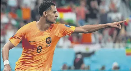  ?? Foto: ap ?? El delantero neerlandés Cody Gakpo ha visto puerta en todos los partidos que ha disputado la ‘oranje’ en el Mundial de Qatar 2022