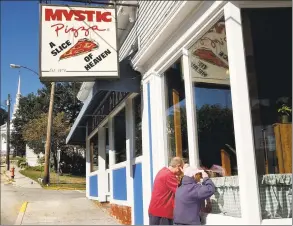  ?? Hearst Connecticu­t Media file photo ?? A file photo of Mystic Pizza in Mystic in 2005.