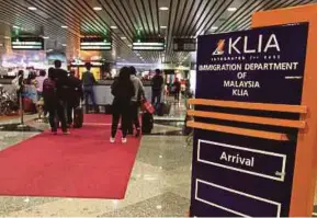  ?? PIC BY YAZIT RAZALI ?? Malaysia Airports Holdings Bhd’s revenue increased 11.5 per cent to RM4.65 billion last year.