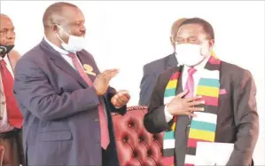  ??  ?? President Mnangagwa is greeted by president of Chief’s Council, Chief Fortune Charumbira at a Matabelela­nd chiefs’ consultati­ve meeting at State House in Bulawayo. (Picture: Eliah Saushoma).