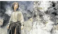  ?? FOTO: WARNER-FILM/DPA ?? Eine Verfilmung ohne Elijah Wood als Frodo: In „Chraniteli“(Beschützer) spielen reifere Herren die glückselig­en Hobbits.