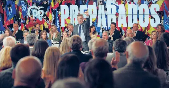  ?? DAVID MUDARRA ?? El presidente del PP, Alberto Núñez Feijóo, ayer, tras la Junta Directiva Nacional del PP, en Génova