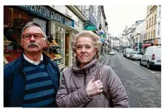  ??  ?? Nicole Pradier et Bernard Sengayrac reconnaiss­ent un « dialogue difficile » avec les militants locaux de la France Insoumise, qui devraient présenter eux aussi un binôme sur la 7e circonscri­ption.