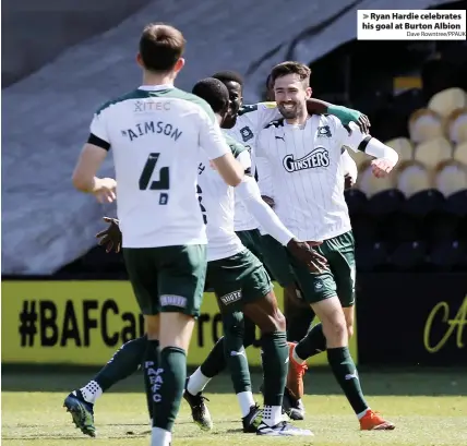  ?? Dave Rowntree/PPAUK ?? > Ryan Hardie celebrates his goal at Burton Albion