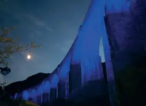  ?? NETWORKR AIL ?? Glenfinnan Viaduct lit up in NHS blue from just before 8pm until 11 pm on Thursday, May 28.