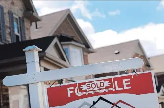  ?? THE HAMILTON SPECTATOR FILE PHOTO ?? The Toronto Real Estate Board said it believes home sales data should be “disclosed in a manner that respects privacy interests” and is studying next steps after losing its appeal to keep the data protected.