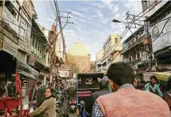  ??  ?? the chandni chowk shopping area is congested and quite chaotic but you can’t say you have visited New delhi if you have not been here. Note the Jama Masjid in the background.