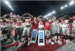  ?? AJ MAST — THE ASSOCIATED PRESS, FILE ?? The Big Ten dropped its six-game minimum requiremen­t for the league championsh­ip game Wednesday, clearing that way for No. 3 Ohio State to take on No. 15 Northweste­rn.