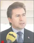  ??  ?? El senador Luis Castiglion­i, quien logró su rekutu, ejercerá el cargo de canciller en el próximo gobierno.