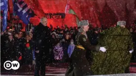  ??  ?? Александр Лукашенко на памятных мероприяти­ях в Хатыни, 21 марта