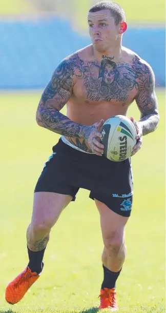  ?? Picture: GETTY IMAGES ?? Todd Carney (above) will return to Australia for a contract with the Northern Pride, having beaten Chris Sandow (left) for a spot with the team.