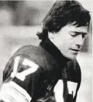  ?? United Press Internatio­nal 1981 ?? Cleveland QB Brian Sipe regrets not putting enough on his throw.