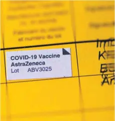  ?? FOTO: BERND FEIL/M.I.S. ?? Ein Eu-weiter Impfpass soll Reisen erleichter­n.