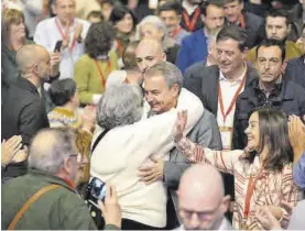  ?? EUROPA PRESS ?? José Luis Rodríguez Zapatero a su llegada, ayer, a la convención en A Coruña.