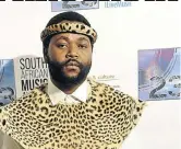  ??  ?? Sjava in traditiona­l attire.