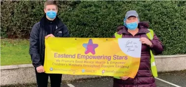  ??  ?? East End Empowering Stars founder Mitchell Gavin with a volunteer