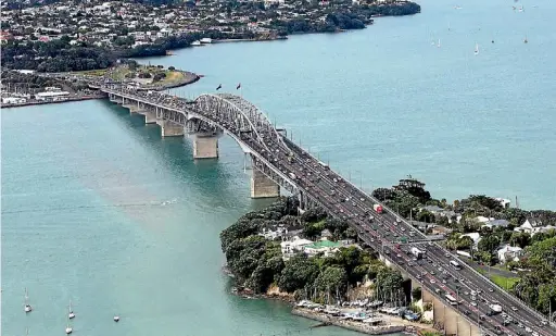  ?? JOHN SELKIRK ?? National and Labour agreed there needed to be a second harbour crossing.