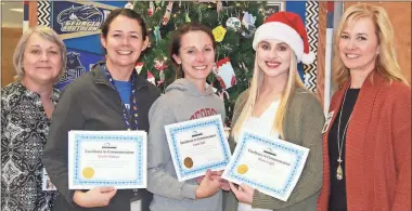  ?? / Gordon County Schools ?? Family-School Partnershi­p Award winners from W.L. Swain Elementary are Sherri Hill (from left), family engagement specialist; fifth-grade system winner Sherri Wilson; fourth-grade system winner Laura Hall; second-grade system winner Shanna Cagle; and Principal Elizabeth Anderson.