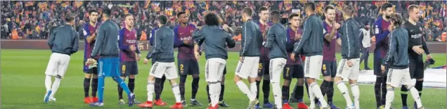  ??  ?? LA IDA. Así formaron ambos equipos en la ida, disputada el 6 de febrero en el Camp Nou y que acabó con empate a uno. Hoy Madrid y Barça resolverán la semifinal de Copa.