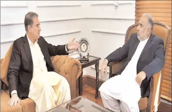  ?? -APP ?? Speaker National Assembly Asad Qaiser in a meeting with Foreign Minister Makhdoom shah Mehmood Qureshi.