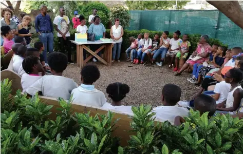  ?? CEDIDA ?? Momento em que as crianças chamavam pelos pais para o centro da roda, a fim de ouvirem as declaraçõe­s de amor