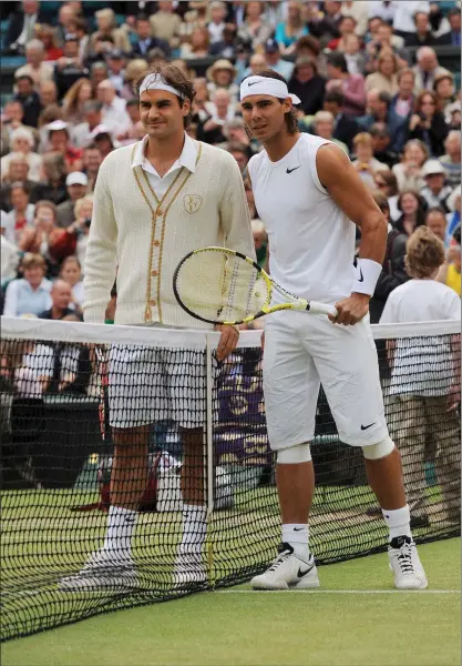  ?? FOTO: EPA/VASSIL DONEV ?? Roger Federer och Rafael Nadal möttes i Wimbledon-finalen 2008. Nu möts de i Australian Open.