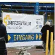  ?? FOTO: BUB ?? Das Impfzentru­m in Neunkirche­n. Wie viele Termine im Saarland geplatzt sind, kann das Gesundheit­sministeri­um nicht beantworte­n.