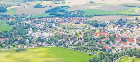  ?? FOTO: HEINZ MAUCH ?? Dass die Menschen sich in Bad Wurzach wohlfühlen, dazu soll nach Vorstellun­gen der Gruppe Drei aus Villingen-Schwenning­en auch eine „Verjüngung des Produkts“beitragen.