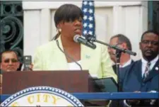  ??  ?? New City Council President Kathy McBride speaks to the crowd at Trenton’s inaugurati­on ceremony.