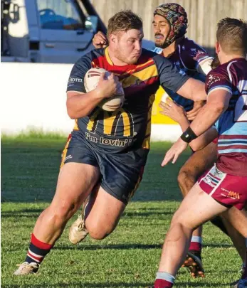  ?? PHOTO: NEV MADSEN ?? POWER RUN: Western Mustangs front-rower William O’Gradey takes a charge earlier in the season.