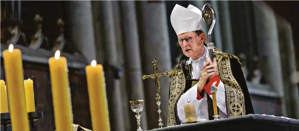  ?? FOTO: DPA ?? Rainer Maria Kardinal Woelki (61) während einer Predigt im Kölner Dom.