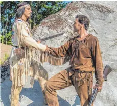  ?? FOTO: VERANSTALT­ER ?? Alexander Baab und Martin Strehle werden wieder als Winnetou und Old Shatterhan­d auftreten.