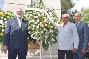  ?? FUENTE EXTERNA ?? cCeremonia. Como cada año el cementerio Municipal de Santiago fue sede de este emotivo acto, donde se recuerdan a los caidos en Rio Verde.