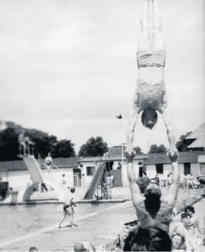  ??  ?? Right: Robert Broadfield practises an Olympic style routine at Stewponey Lido