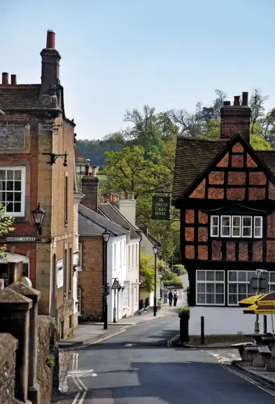  ??  ?? Writer Hilaire Belloc, who spent most of his life in Sussex, described the Spread Eagle of Midhurst as “that oldest and most revered of all the prime inns of this world”.