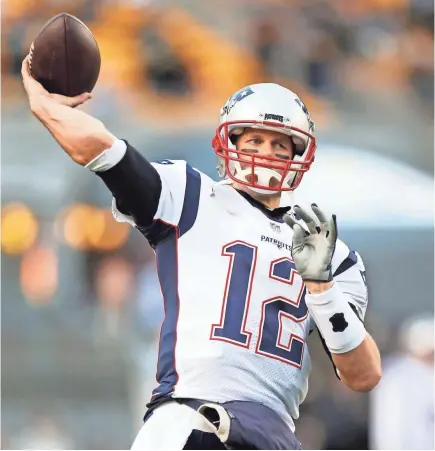  ?? CHARLES LECLAIRE/USA TODAY SPORTS ?? Patriots quarterbac­k Tom Brady will get a chance to rebound against the Bills.