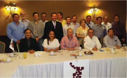  ?? VÍCTOR DURÁN ?? Los delegados en Tamaulipas de la SCT y Segob se reunieron con empresario­s de la zona sur.