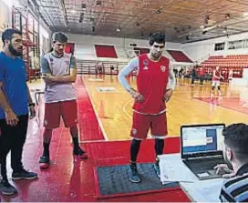  ?? (JOSÉ GABRIEL HERNÁNDEZ) ?? Instituto. La Gloria cumplió evaluacion­es físicas en la primera jornada de trabajo. Facundo Müller es su nuevo entrenador.