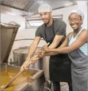  ?? PICTURES: LEON LESTRADE/ANA ?? Bryan Lewis and Tsilala Brock volunteeri­ng at the Denis Hurley Centre.