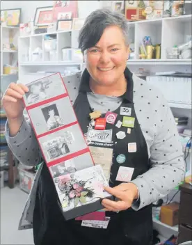  ??  ?? Fiona in her Stampin’ Up Dannevirke studio on Umataoroa Rd.