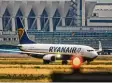  ?? Foto: dpa ?? Ein Teil der Ryanair Maschinen bleibt am Freitag am Boden.