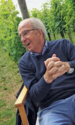  ??  ?? Patriarca Marco Felluga padre dell’Enologia friulana, è stato celebrato con un volume dedicato alle sue imprese nel mondo del vino