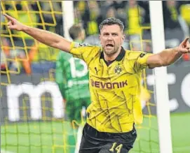 ?? AFP ?? Dortmund's Niclas Fuellkrug celebrates after scoring against Atletico Madrid.