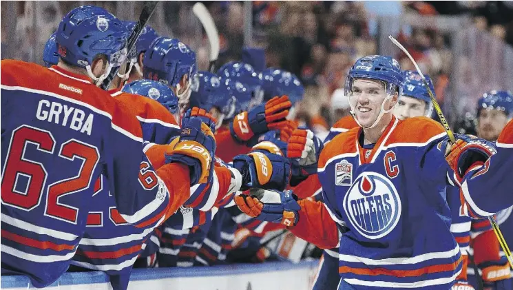  ?? IAN KUCERAK/FILES ?? For the first 26 years of their existence, the Edmonton Oilers, owners of five Stanley Cups in a seven-year span, led the NHL in making memories. After that, not so much.