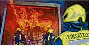  ?? Foto: Dennis Straub ?? Bei Bränden und mehr: Eine funktionie­rende Feuerwehr, wie in Giengen der Fall, ist sehr wichtig.