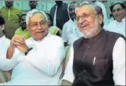  ?? AP ?? Bihar CM Nitish Kumar (left) with deputy CM Sushil Kumar Modi at the Raj Bhawan in Patna on Thursday.
